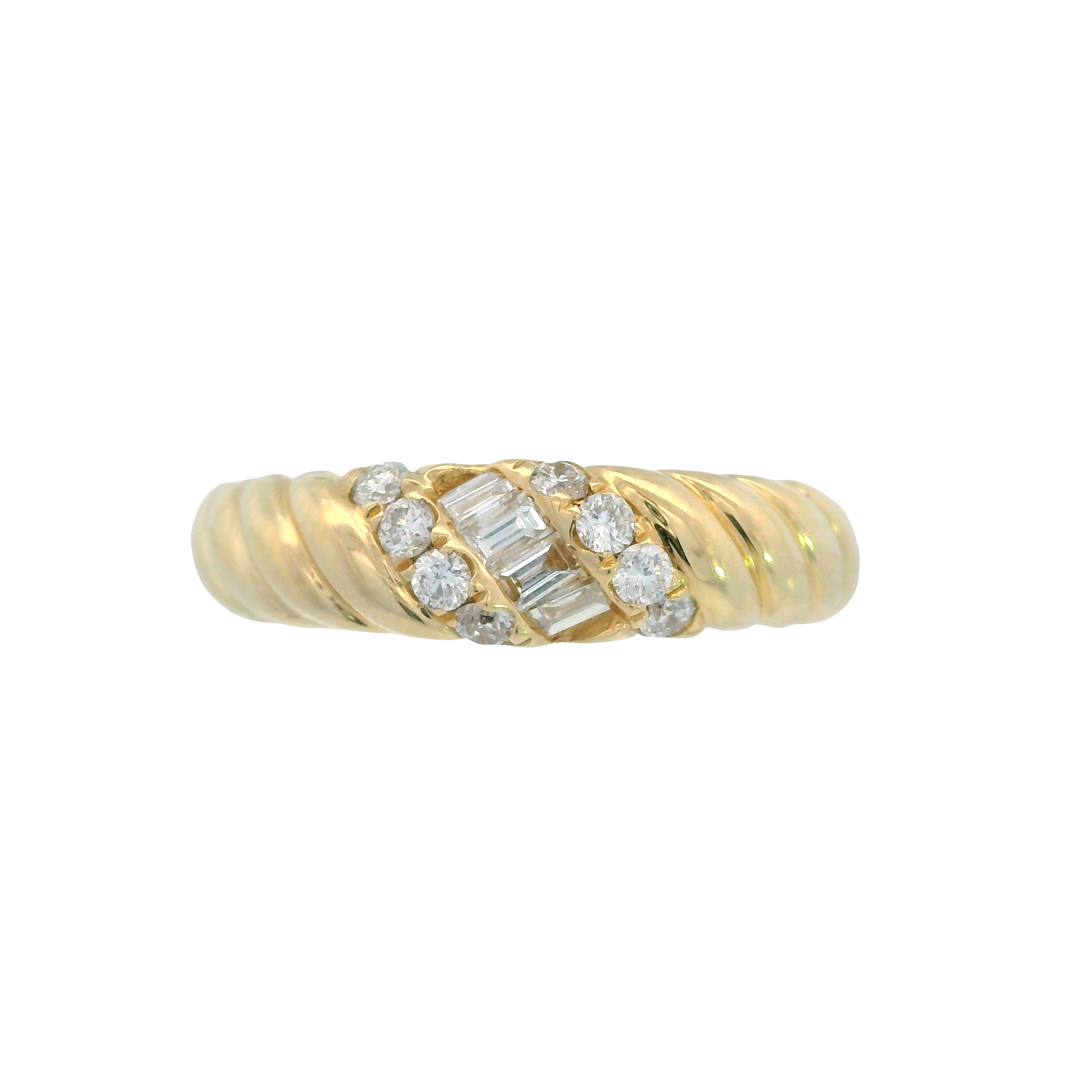 14k Ribbed Diamond Ring